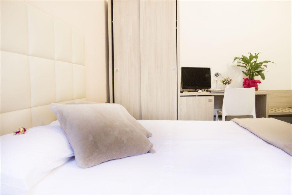 B&B Feliceパレルモ エクステリア 写真